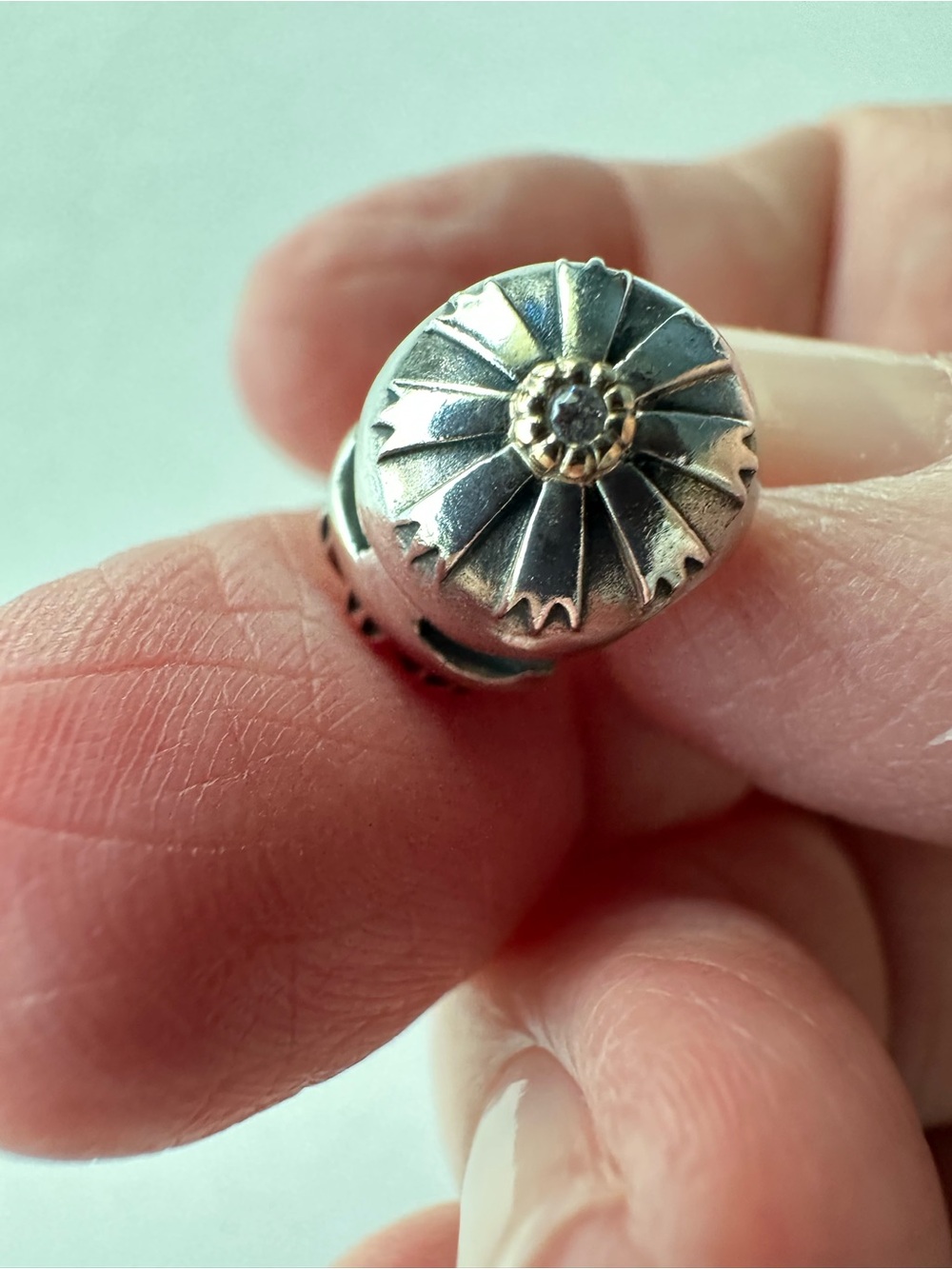 Pandora Snowflake Solaris Friendship Flower Clip - Retired